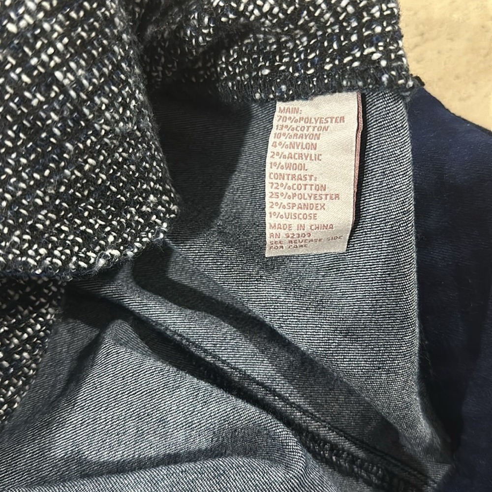 DG2 by Diane Gilman Mixed Media New Classic Stretch & Boucle Jacket- Indigo-L - Picture 4 of 8